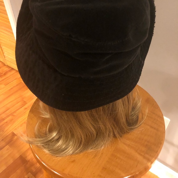 Previously Worn Black Hat - Picture 4 of 6